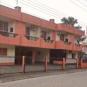 Terual Residens Apartamento